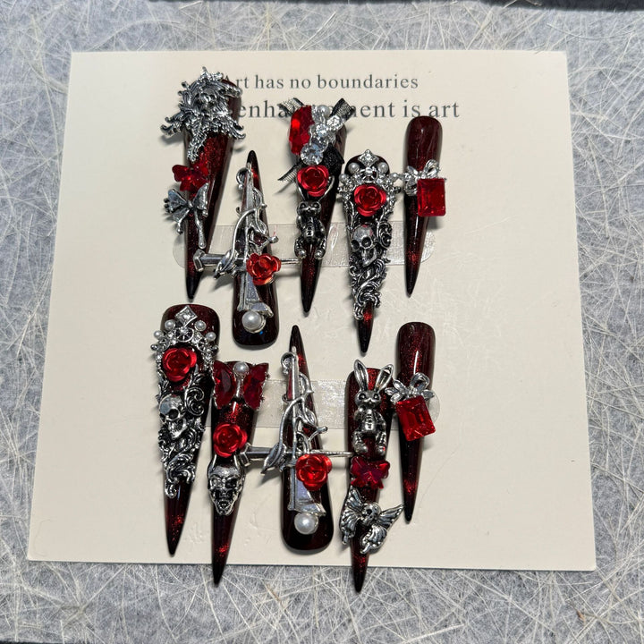 Gothic-Inspired Ornate Press-On Nail Art Set