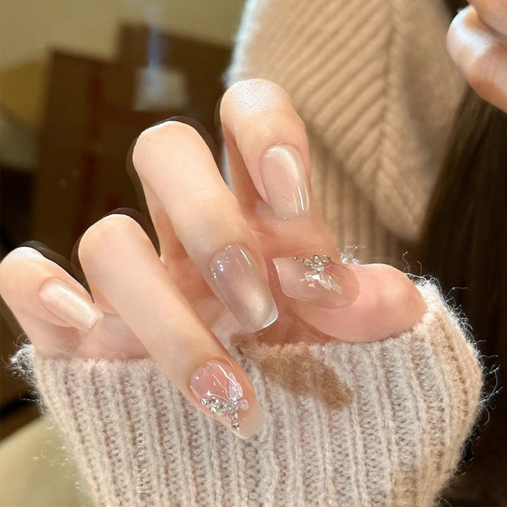 Elegant Faux French Tip Press-On Nails with Floral Accents Kalsten
