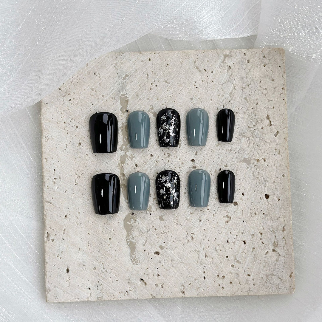 Artistic Press-On Nail Set with Glamorous Designs