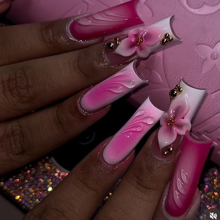 Floral 3D Nail Art Extensions Kalsten