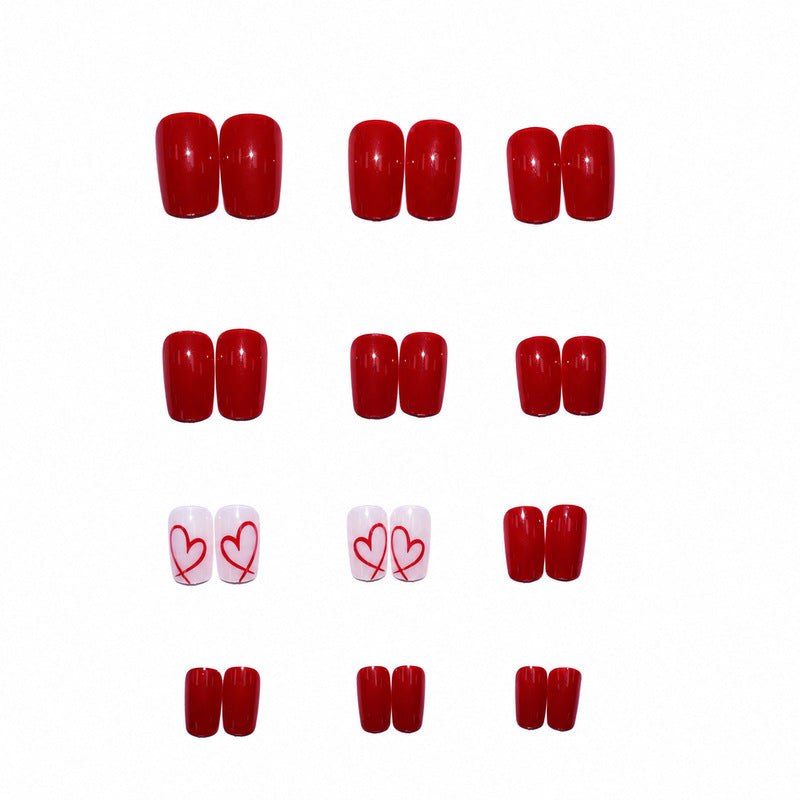 Premium Press-on Nails with Heart Design Kalsten