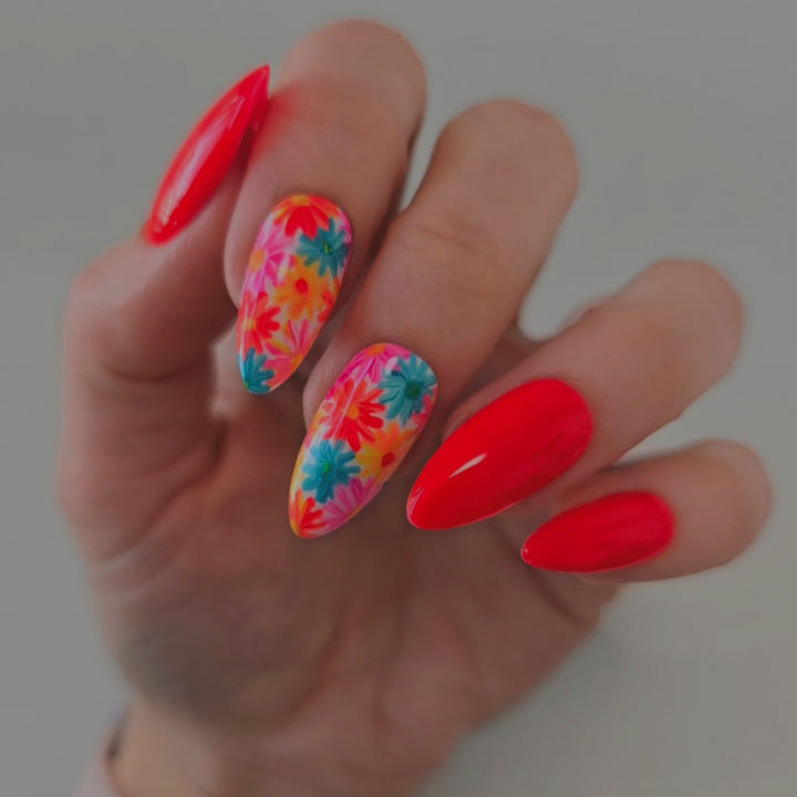 Artificial nails with Lively Flower Design Kalsten