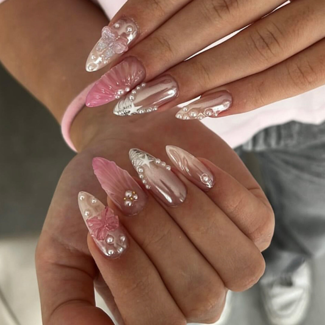 Artful stiletto nails with glitter accents Kalsten
