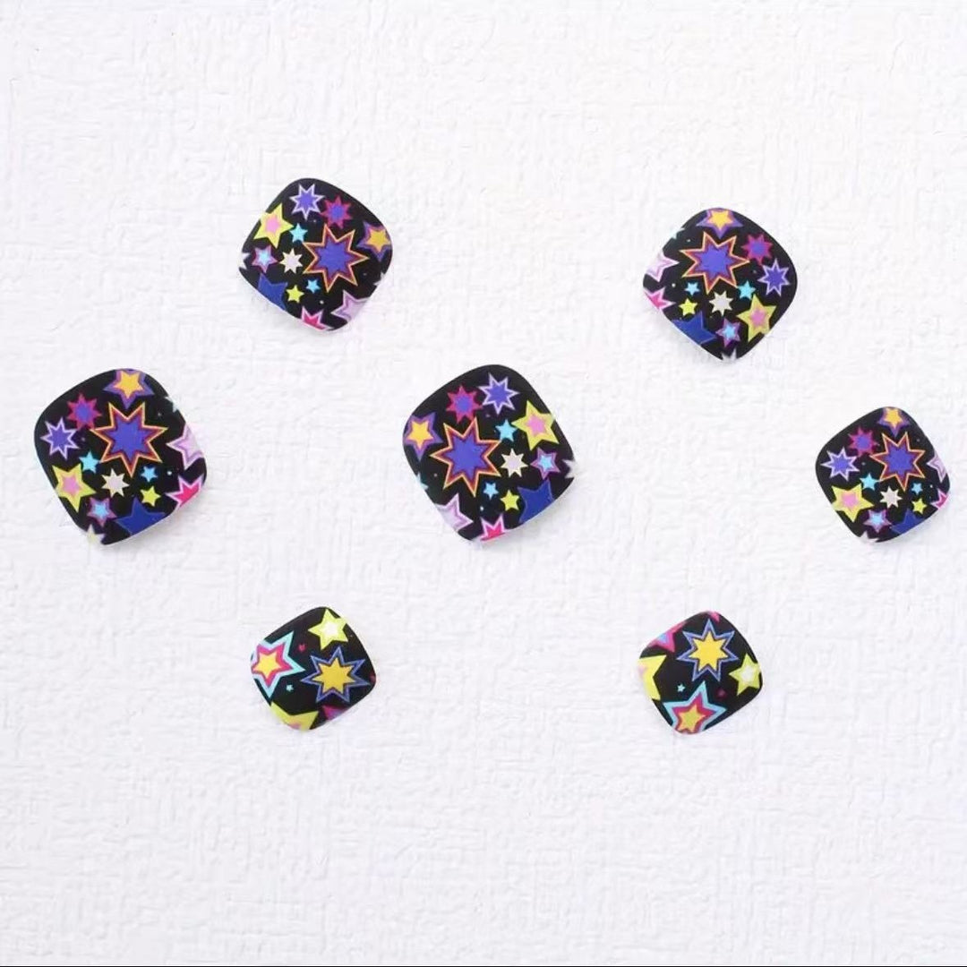 Nail art set with colorful star pattern Kalsten