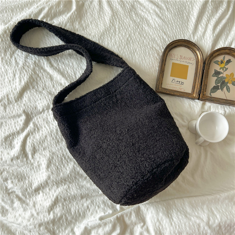 Cozy Faux Fur Bucket Bag
