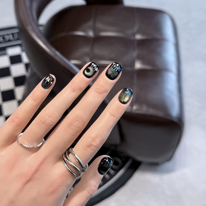 Galaxy-Themed Nail Art Set Kalsten