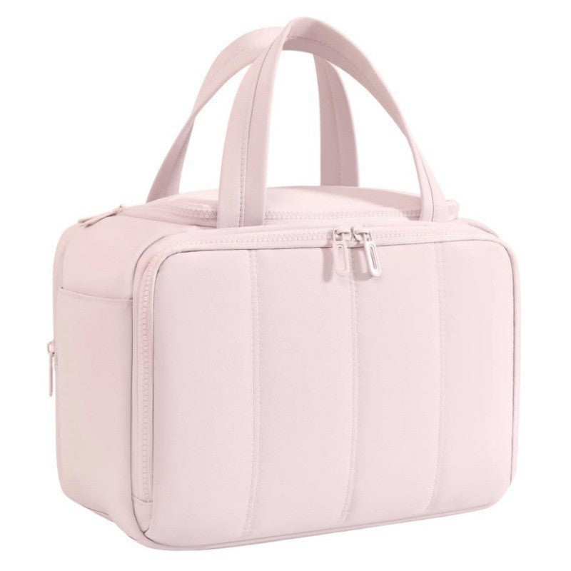 Cosmetic transport bag made of durable material with removable dividers Kalsten