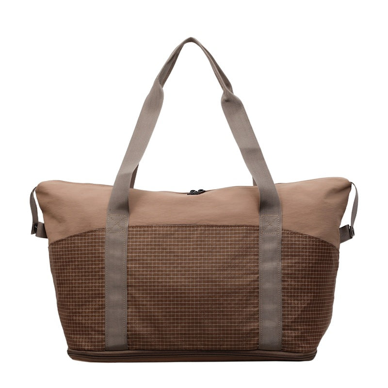 Spacious Multi-Functional Travel Duffel