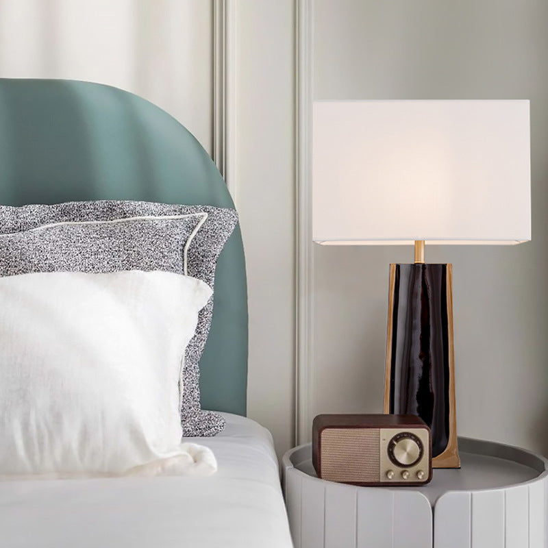 Elegant Decorative Table Lamp with Contemporary Design