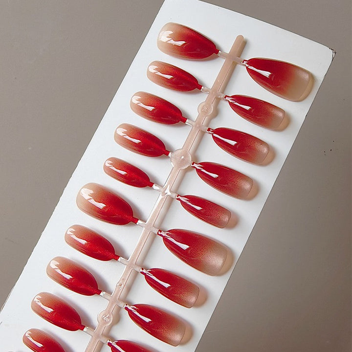 Artificial Nails in Elegant Ombre Look Kalsten