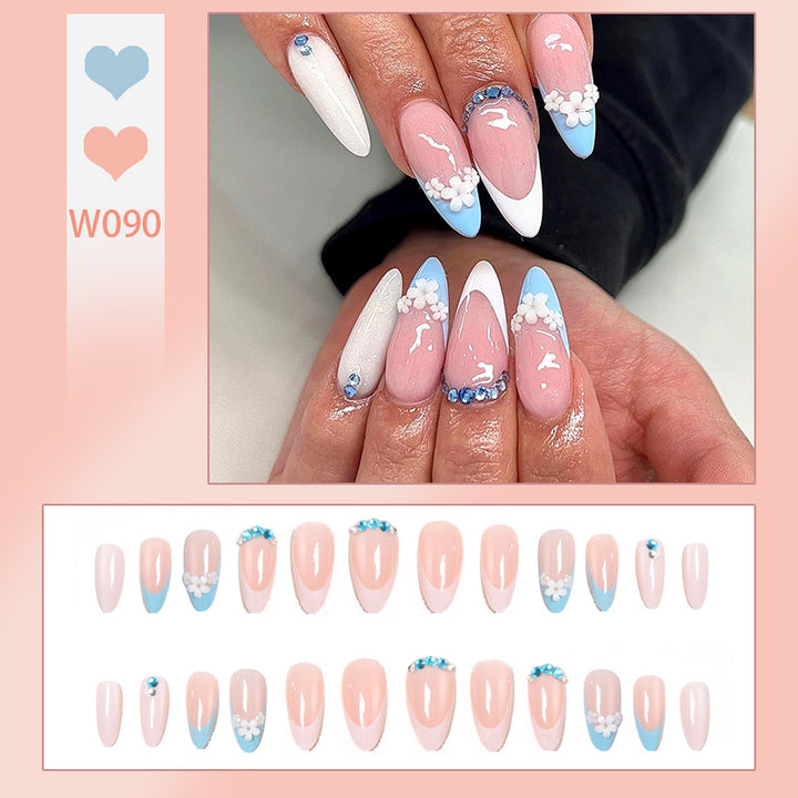 Artificial nails with floral accents and gradient Kalsten