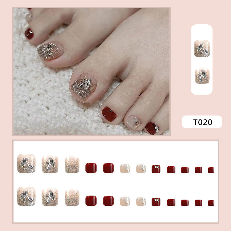 Nail art set with glamorous glitter accents Kalsten