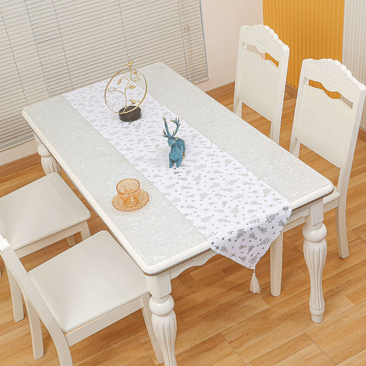 Elegant Star-Embellished Table Runner Kalsten