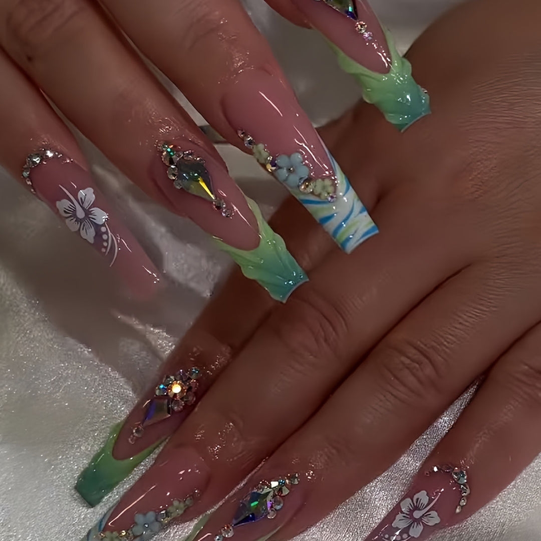 Premium Decorative Press-On Nail Art Kalsten