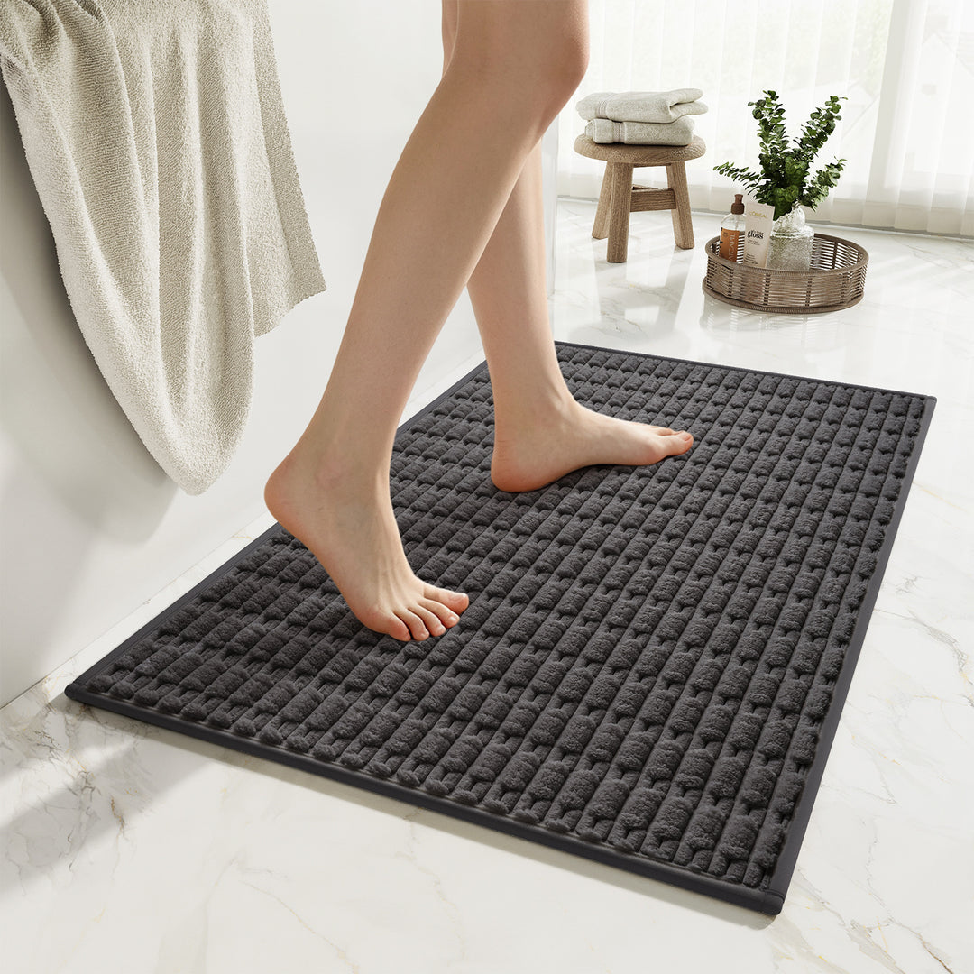 Absorbent Textured Bathroom Mat