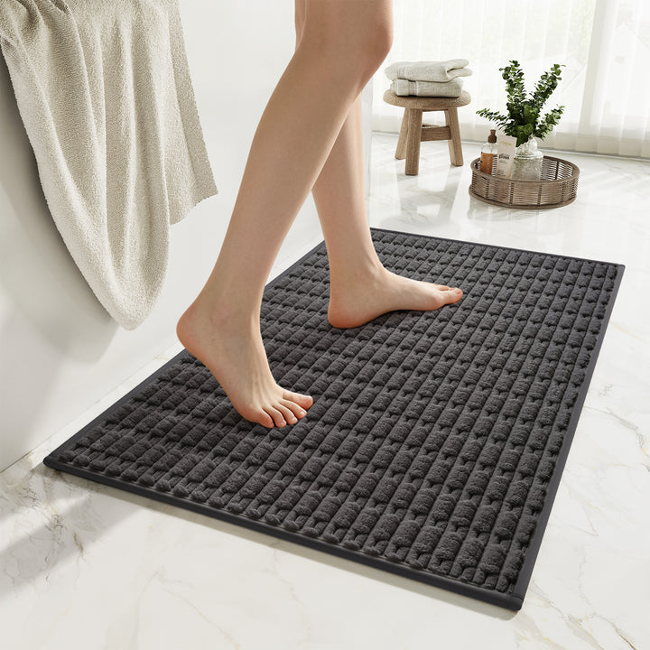 Absorbent Textured Bathroom Mat