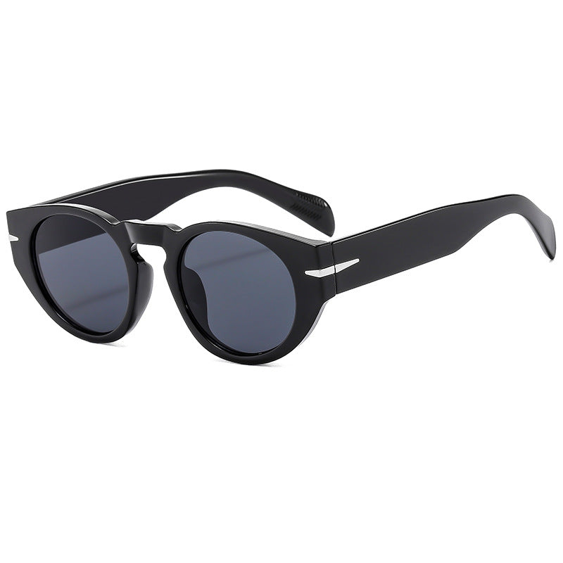 Contemporary Retro Round Sunglasses