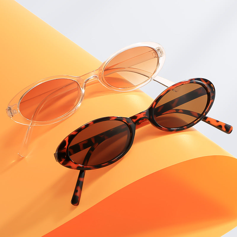 Vintage-Inspired Oval Sunglasses Kalsten