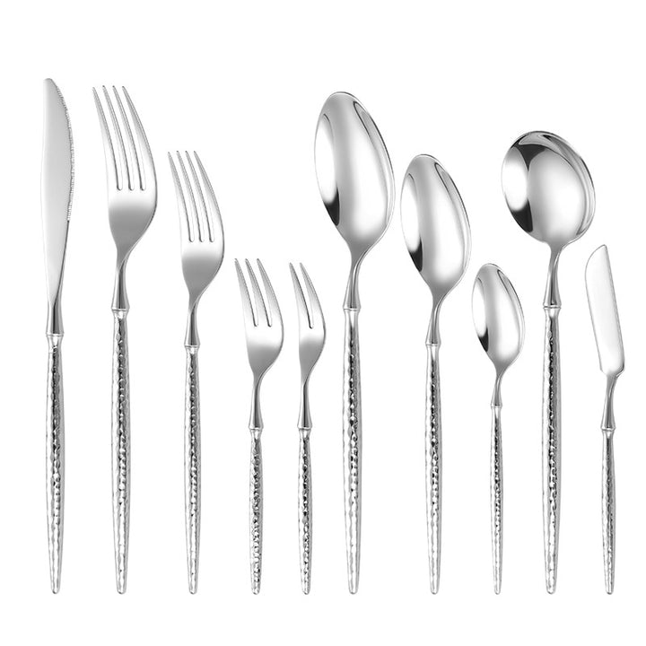 Elegant soup spoon with structured handle Kalsten