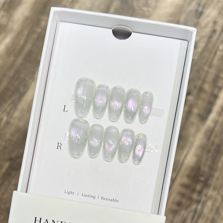 Handmade Press-On Nail Set with Iridescent Finish Kalsten