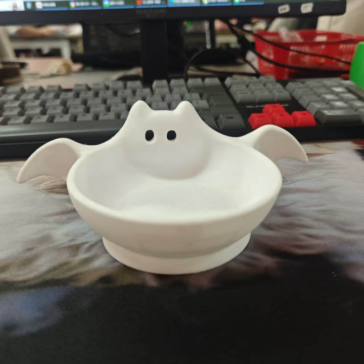Decorative bowl in bat shape