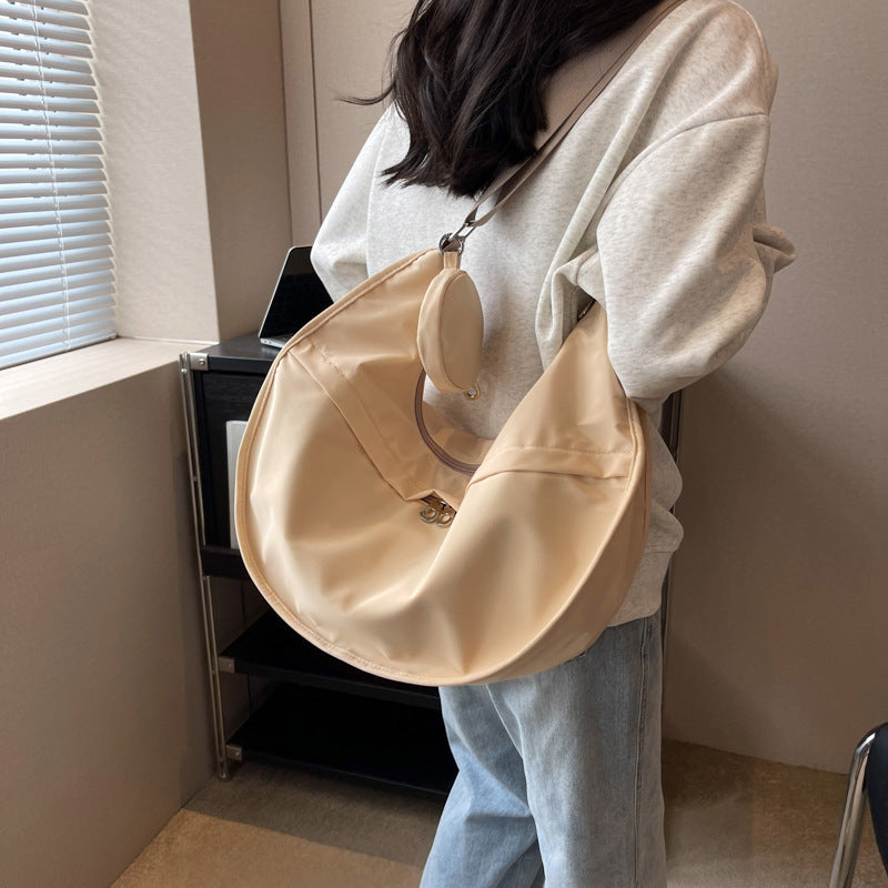Stylish Lightweight Hobo Bag Kalsten