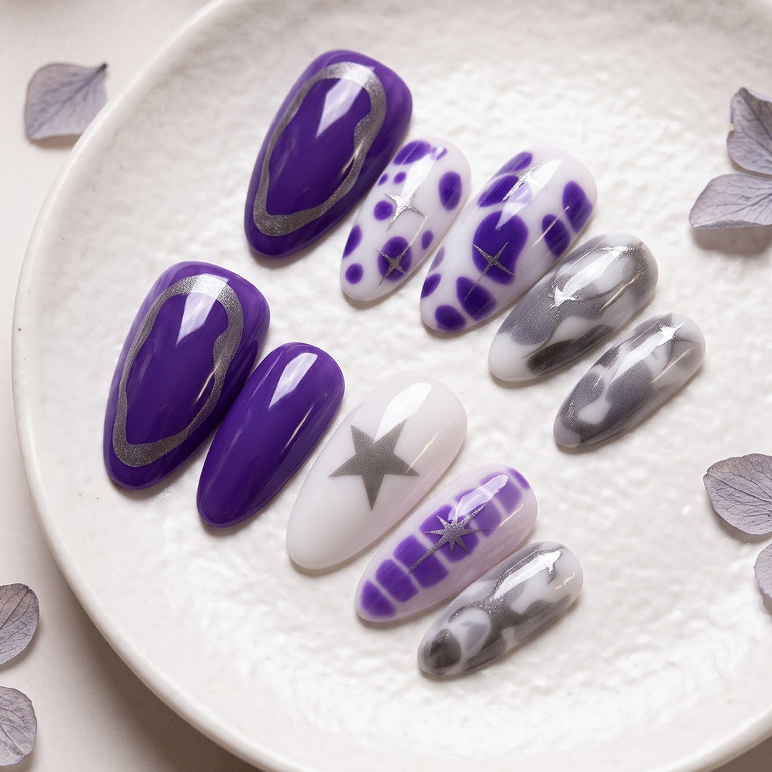 Stylish Press-On Nail Set
