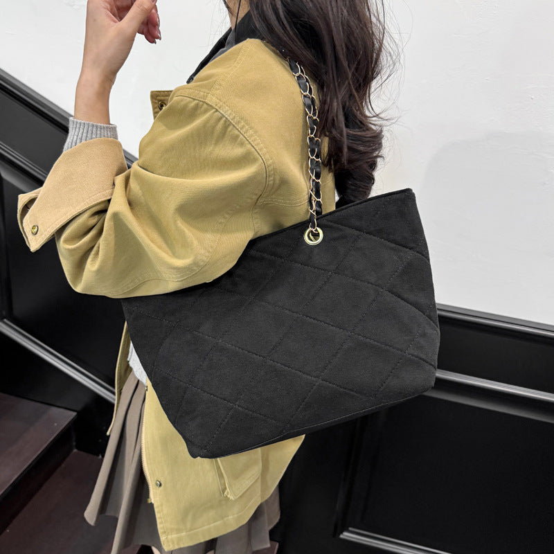 WoQuilted Suede Shopping Tote Kalsten