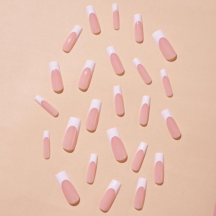 Acrylic nail set with elegant design and gradient colors Kalsten