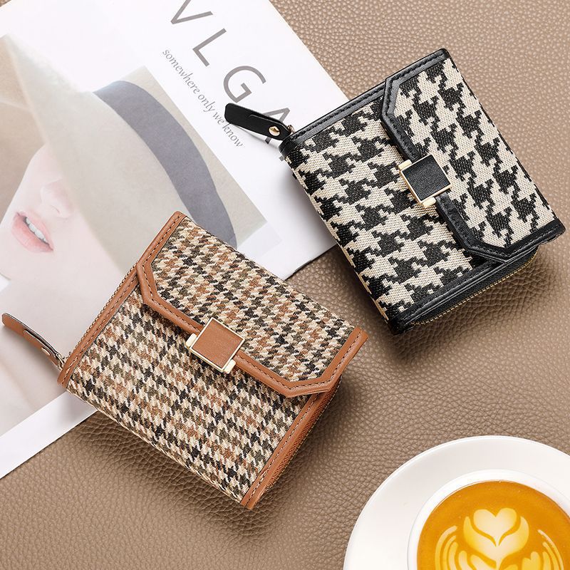 Textured Fabric Zip Wallet Kalsten