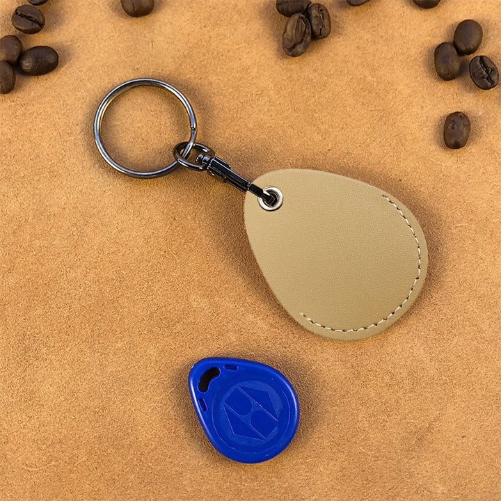 Unisex keychain with integrated Tracker Kalsten