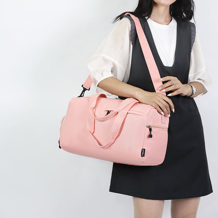 Versatile Multi-Pocket Weekend Duffel Bag Kalsten