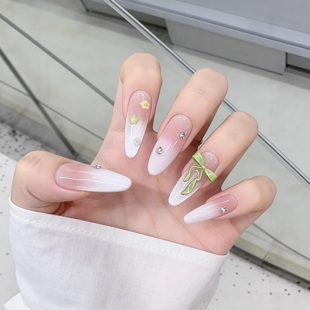 Floral-Design Press-On Nail Art Set Kalsten