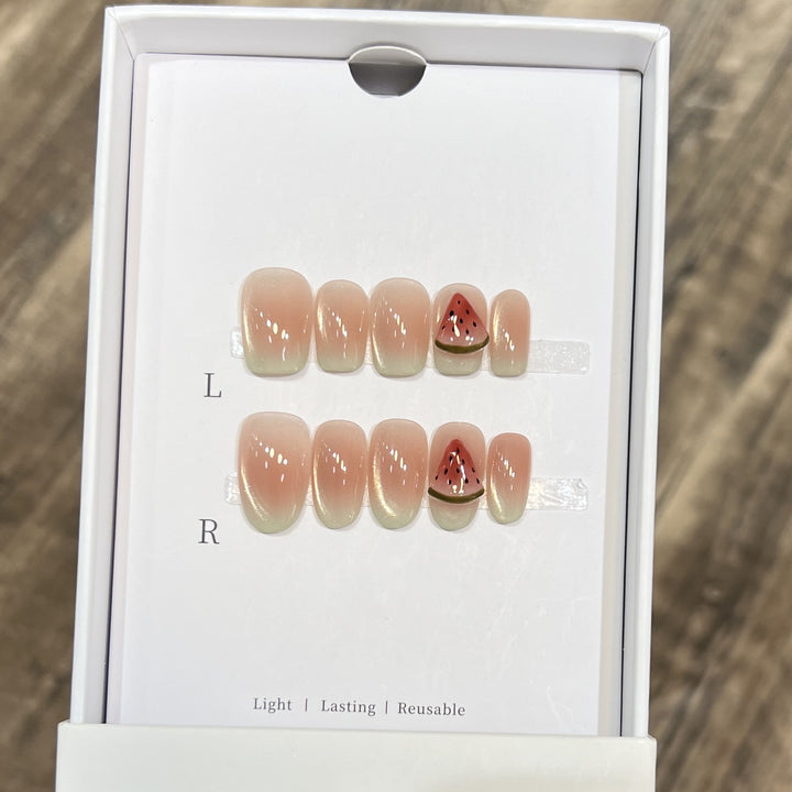Artistic Reusable Press-On Nail Tips Kalsten