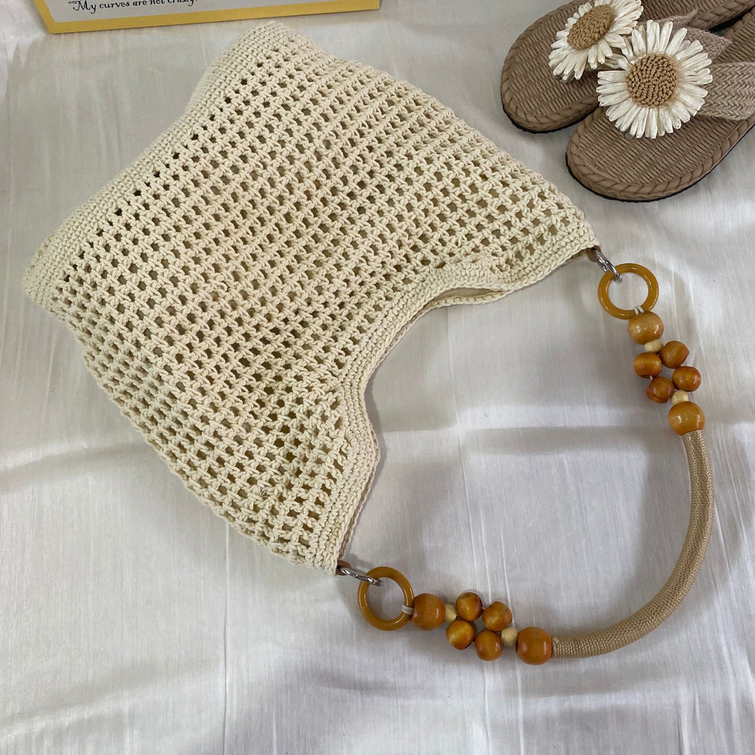 Hand-knotted macrame bag with wooden handles Kalsten