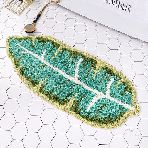 Plush Leaf-Design Bath Mat Kalsten