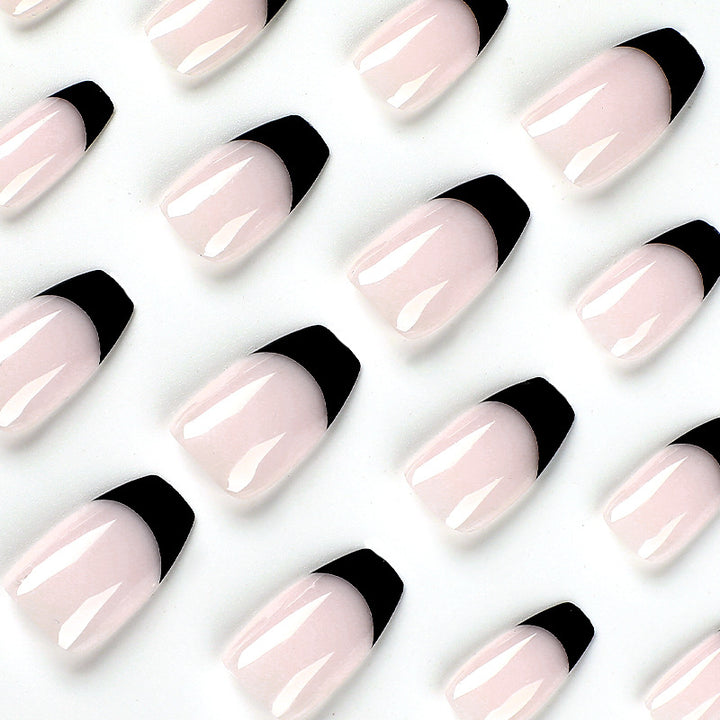 Artificial nail tips with high gloss black Kalsten