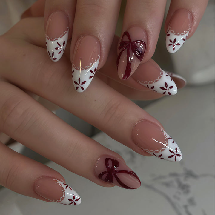 Elegant Floral Accent Press-On Nail Art Kalsten