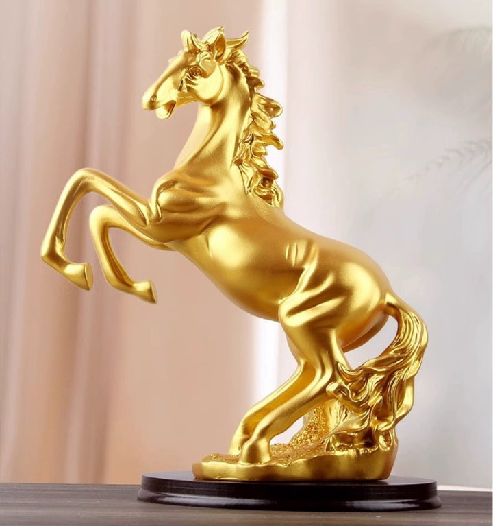 Decorative horse sculpture Kalsten