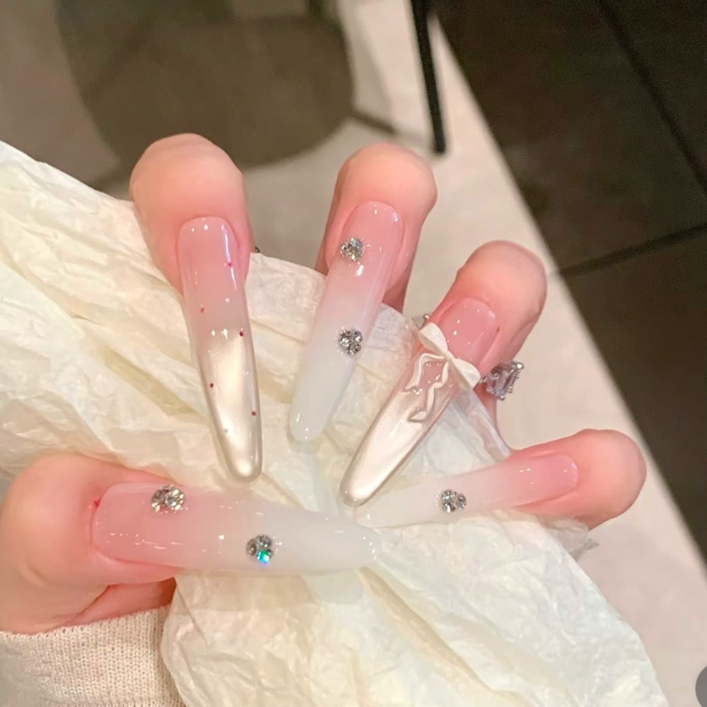 Decorative Press-On Nail Design Kalsten