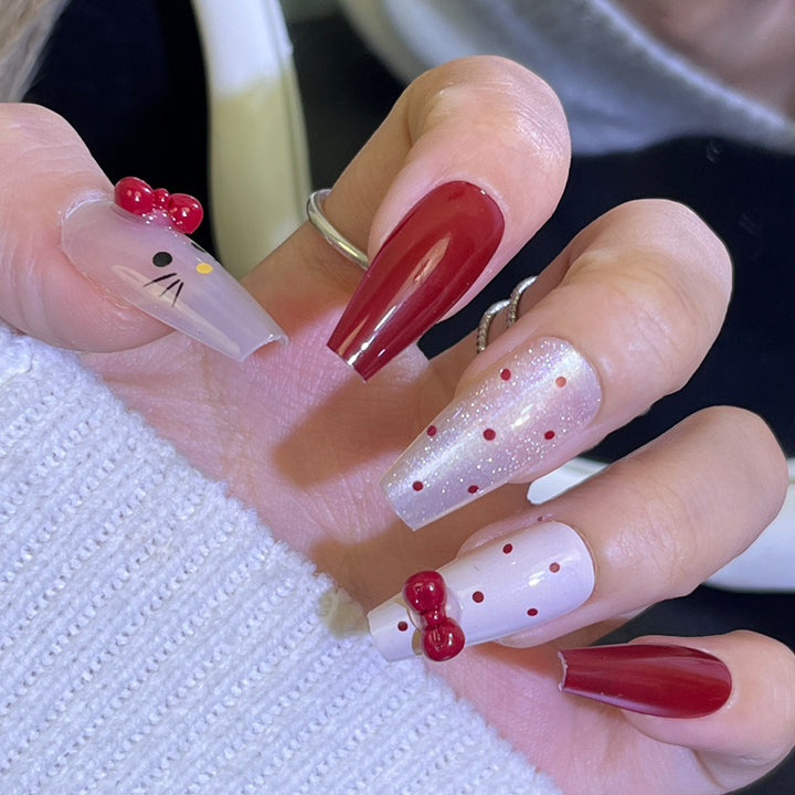 Glamorous Press-On Nail Set with Rhinestone and Glossy Finish Kalsten