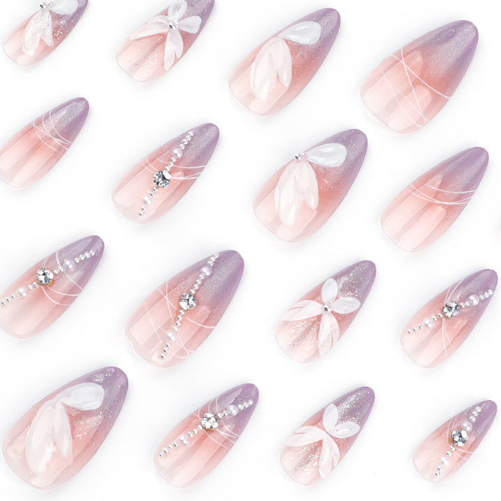 Artful Nail Extensions with Delicate Flower Designs Kalsten