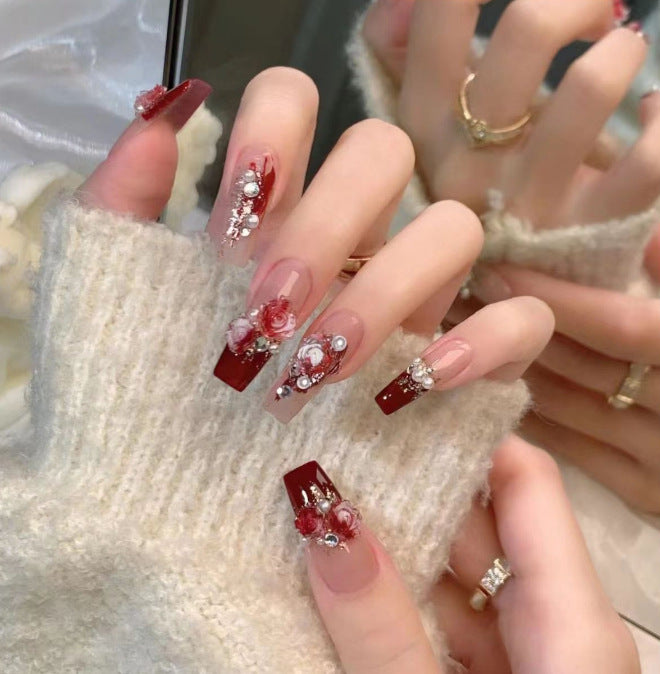 Creative 3D Nail Art with Cute Bear Designs Kalsten