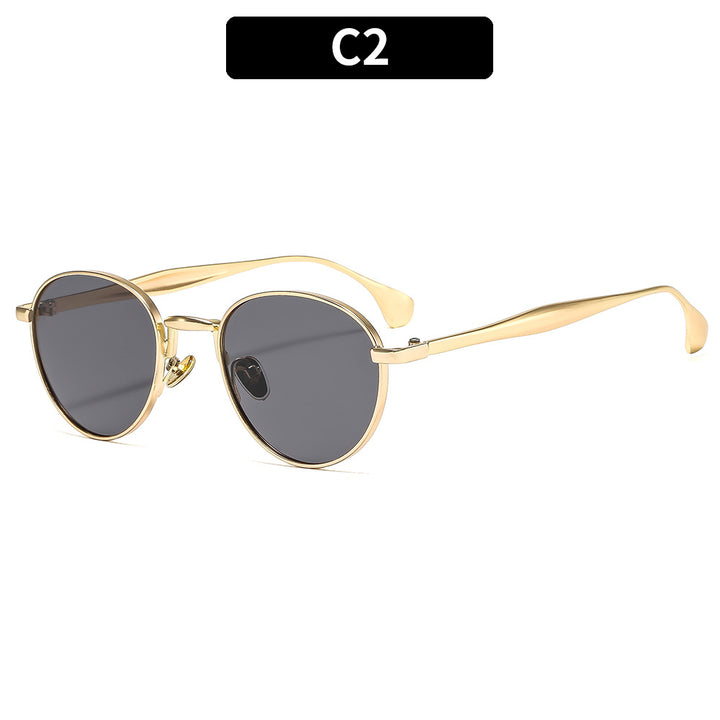 Chic Round Frame Sunglasses