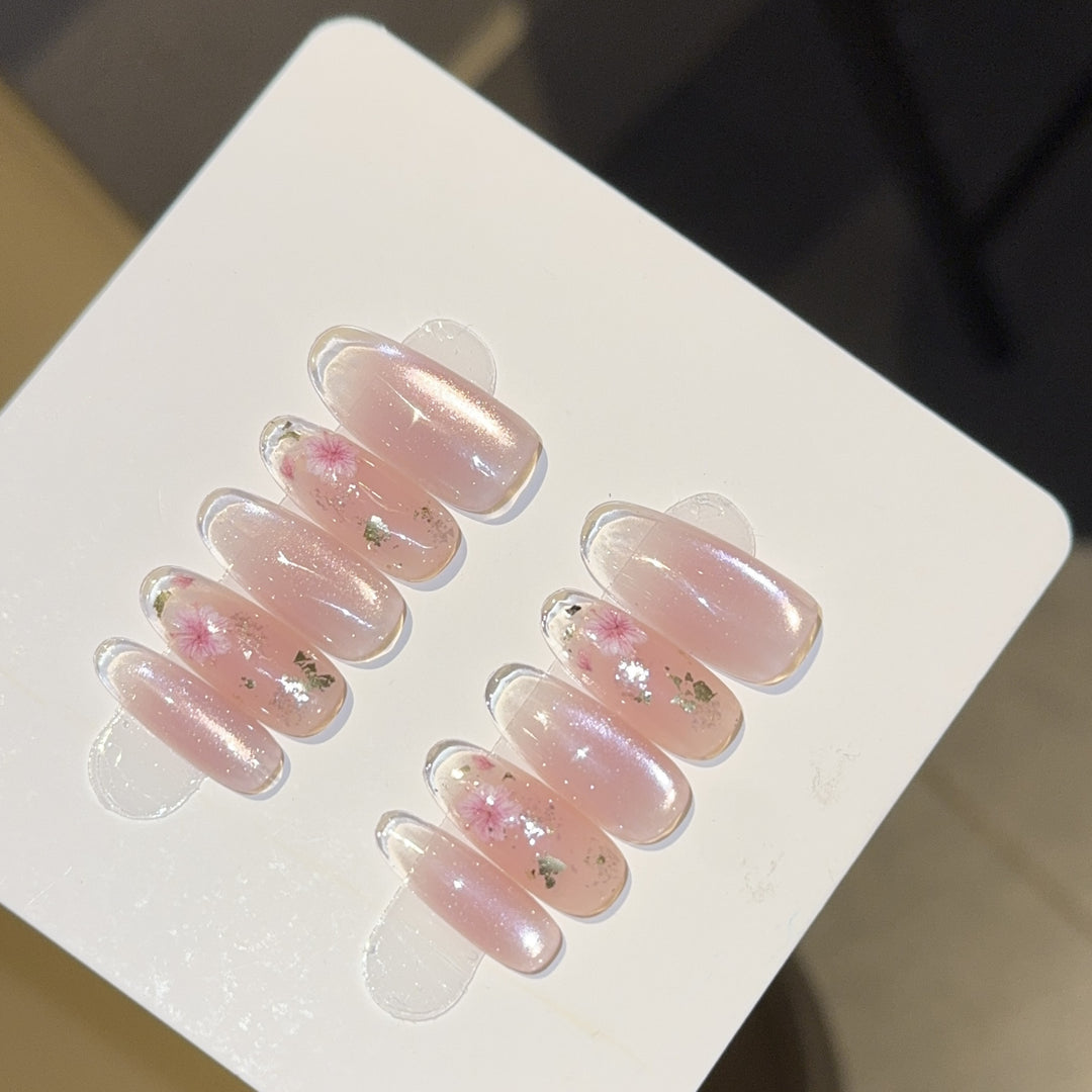 Artificial nails with glamorous glitter and flower design Kalsten