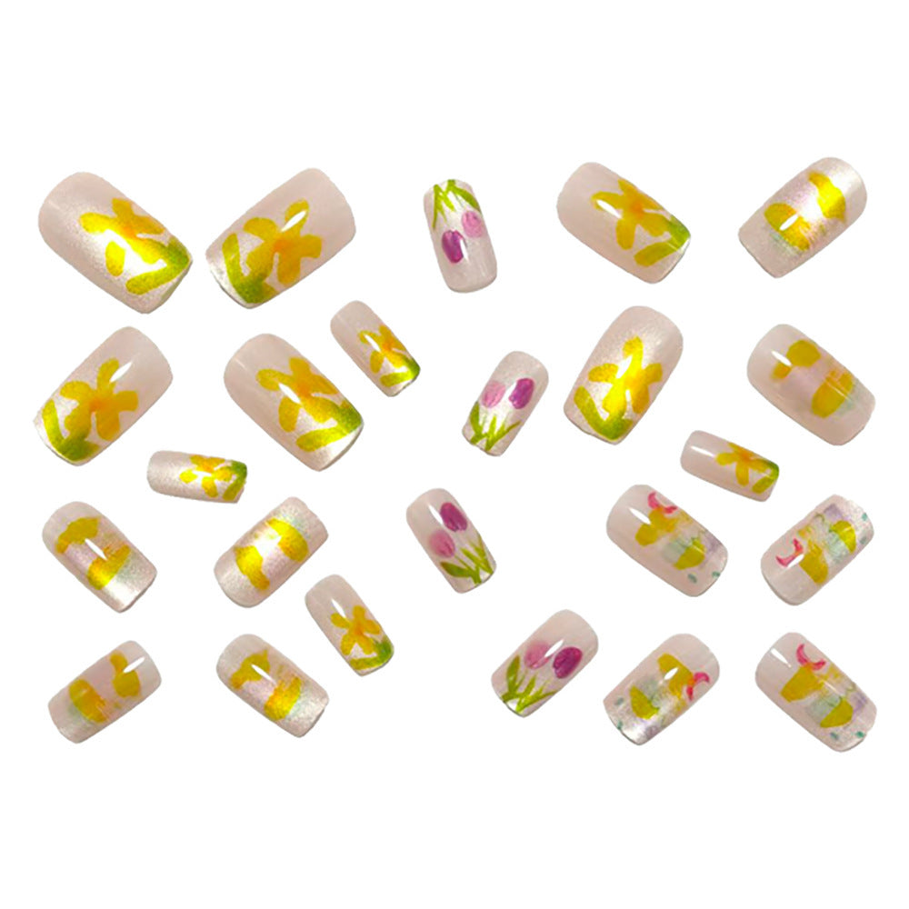 Creative Nail Art with Floral Designs Kalsten