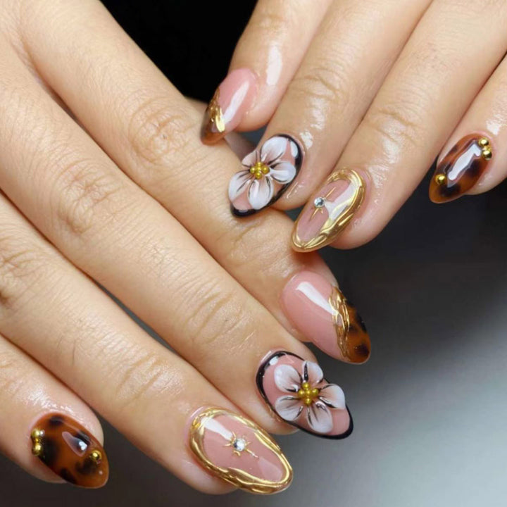 Artistic Press-On Nail Art Set Kalsten