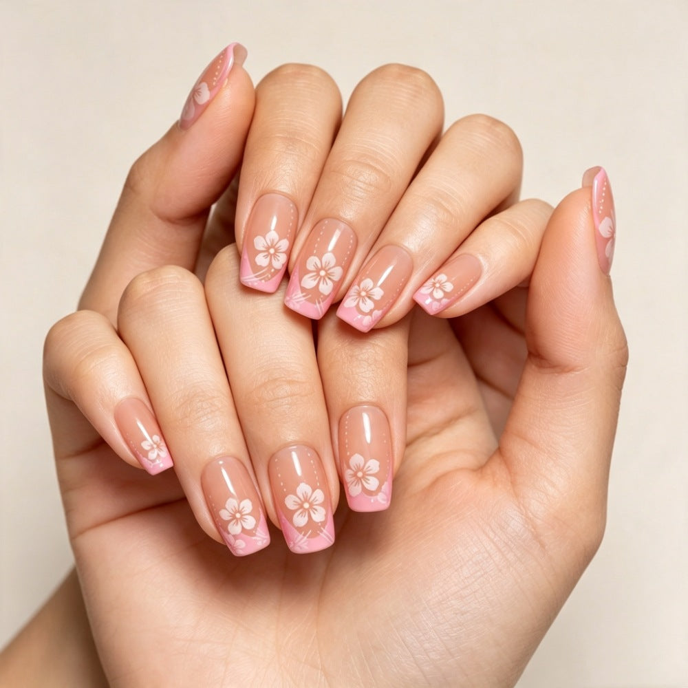 Artificial nails with delicate floral designs Kalsten