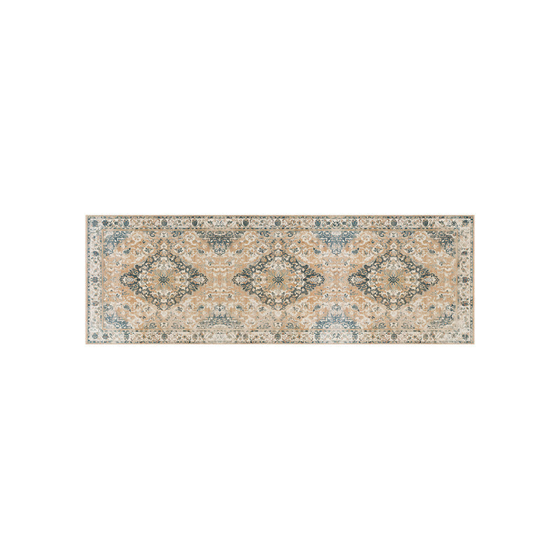 Vintage-Inspired Runner Rug Kalsten