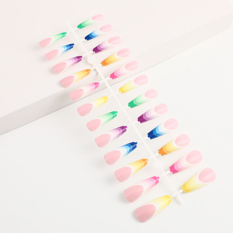Artificial nails in luxurious ombre design with rhinestone accents Kalsten